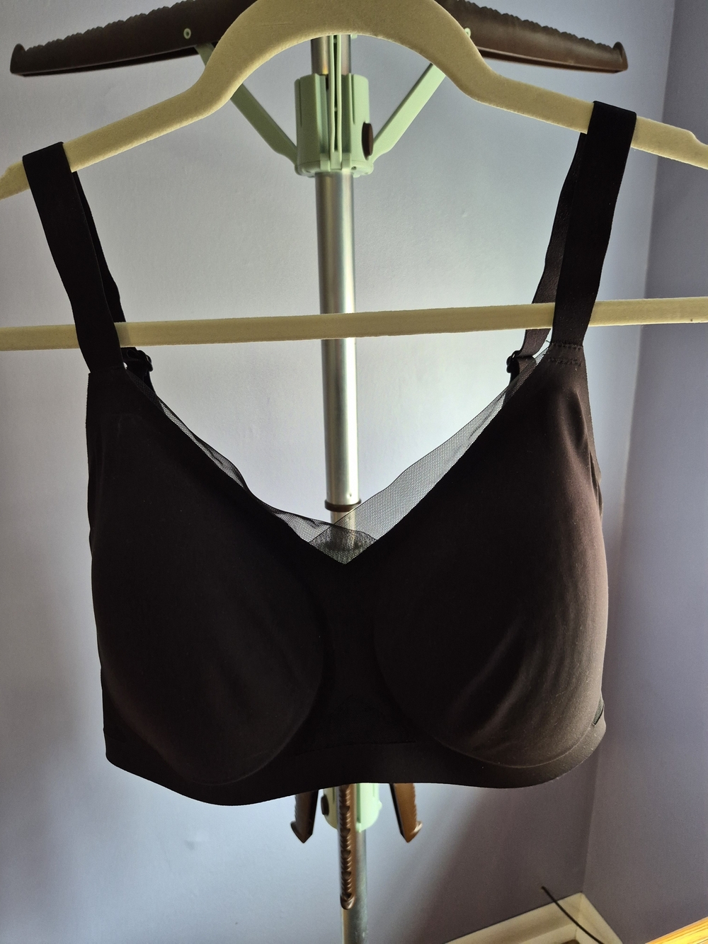 Honeylove Crossover Black Wireless  Bra with Mesh Trim